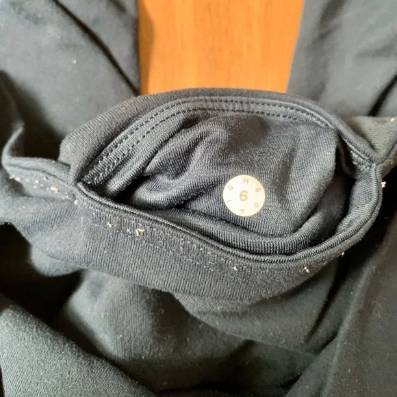 Lululemon Leggings - Picture 8 of 8